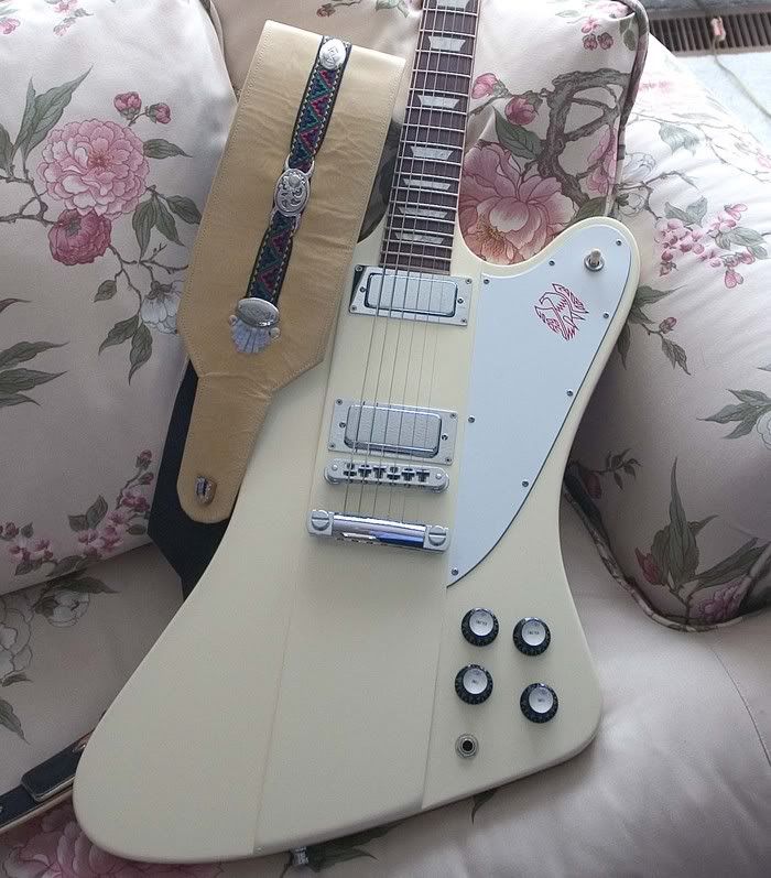 BEST strap for a HEAVY guitar? The Les Paul Forum