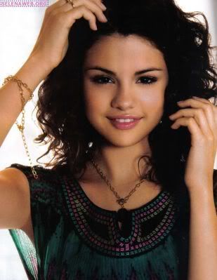 Selena Gomez, an only child, was born in Grand Prairie, Texas to Ricardo 