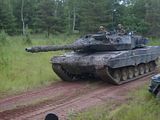 DPR Setujui Pembelian 100 Tank Leopard Langsung Dari Negara Produsen