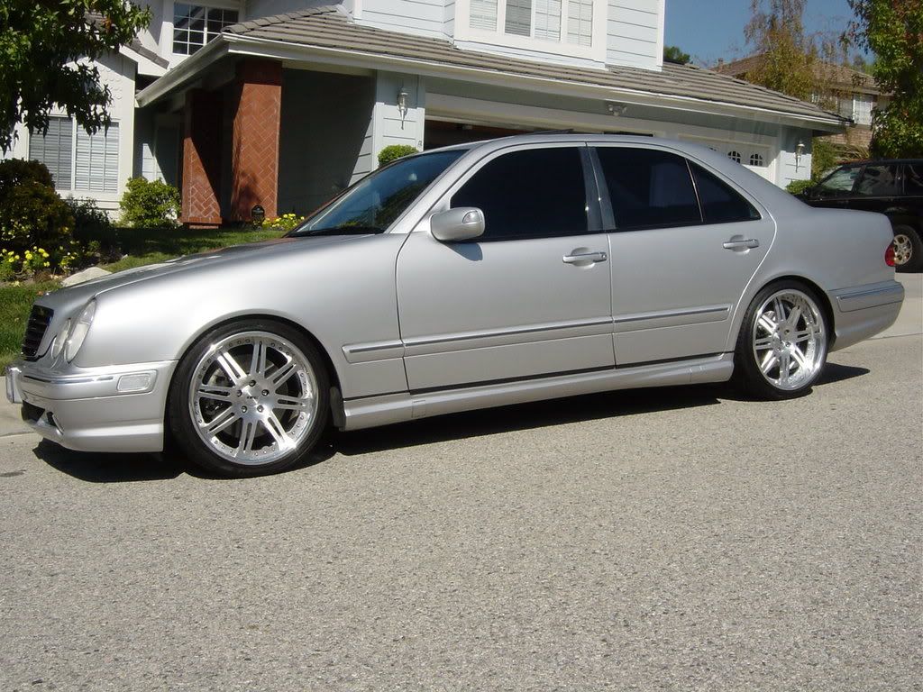 http://i5.photobucket.com/albums/y157/abalonee/NewLF1.jpg
