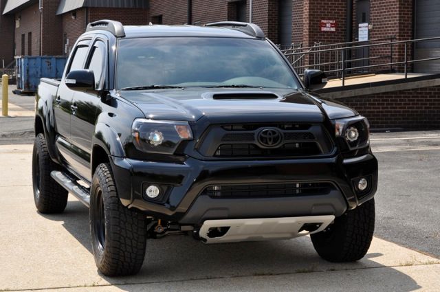 2012 toyota tacoma black headlights #3