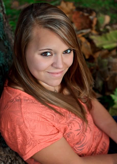 IMAGE: http://i5.photobucket.com/albums/y158/goose2duck/courtney-265edit.jpg