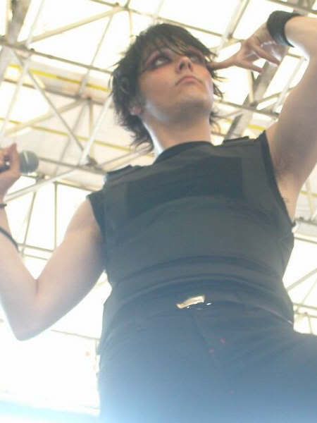 Gerard Way My Chemical Romance Front Man