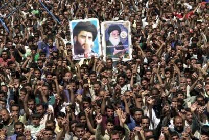 Iraqis cheering Muqtada