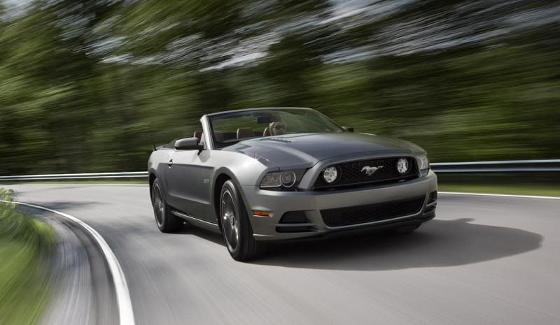 2013-ford-mustang-receives-tech-and-visual-changes-photo-gallery-40374_1_zpsfb432be6.jpg