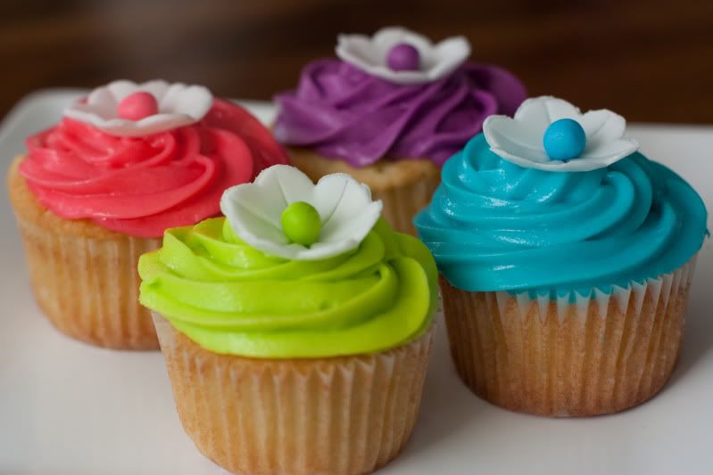 Hawaiian Cupcake Ideas