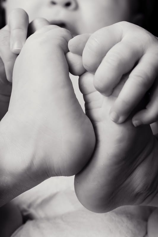 IMAGE: http://i5.photobucket.com/albums/y162/nic780/canon/11-4-20064-11-02AM_0200.jpg