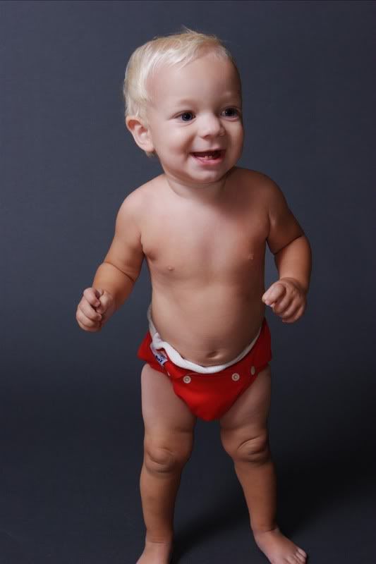 IMAGE: http://i5.photobucket.com/albums/y162/nic780/canon/9-10-200610-00-19AM_0055.jpg