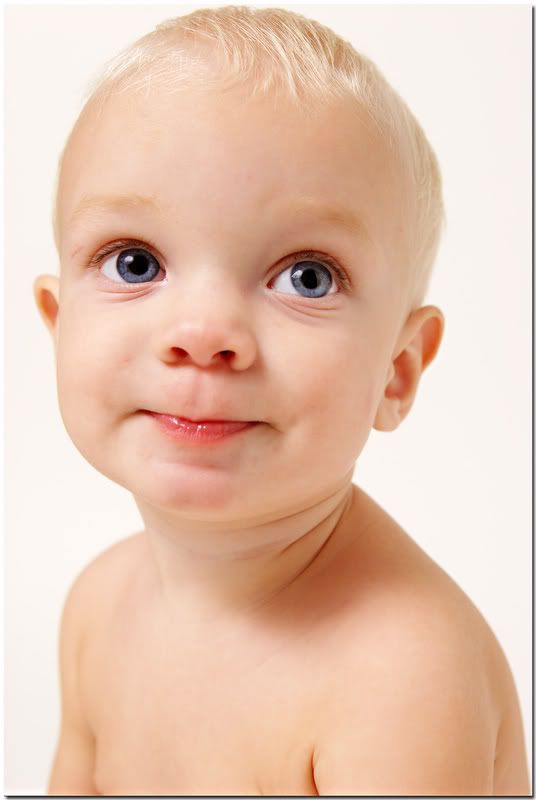 IMAGE: http://i5.photobucket.com/albums/y162/nic780/pw/10-19-20069-32-33AM_0029-2.jpg