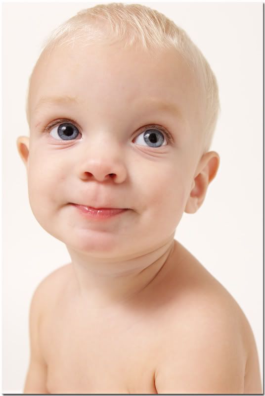 IMAGE: http://i5.photobucket.com/albums/y162/nic780/pw/10-19-20069-32-33AM_0029.jpg