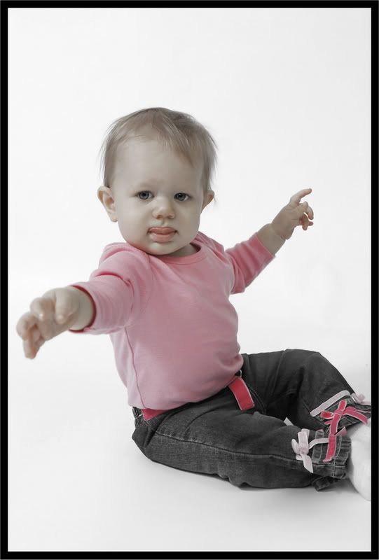 IMAGE: http://i5.photobucket.com/albums/y162/nic780/pw/10-7-20064-38-50AM_0049copy.jpg