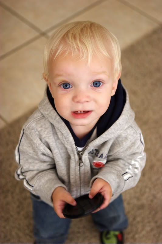 IMAGE: http://i5.photobucket.com/albums/y162/nic780/pw/9-26-20066-36-08AM_0038.jpg