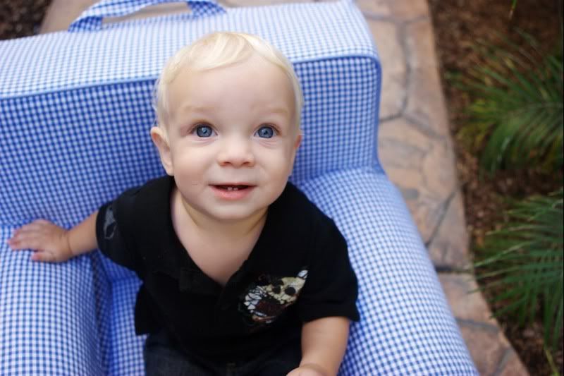 IMAGE: http://i5.photobucket.com/albums/y162/nic780/pw/9-28-20069-23-49AM_0226.jpg