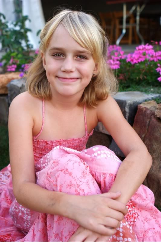 IMAGE: http://i5.photobucket.com/albums/y162/nic780/pw/9-30-200610-11-22AM_0139.jpg