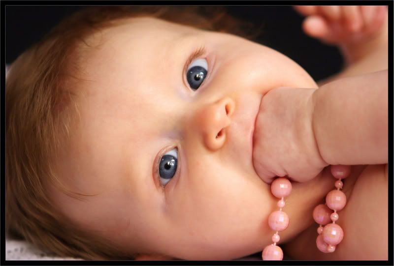 IMAGE: http://i5.photobucket.com/albums/y162/nic780/pw/avery5.jpg