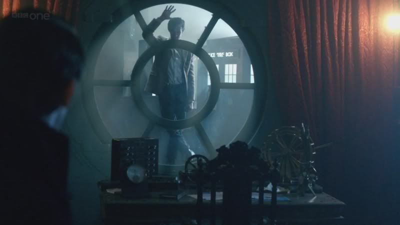 Doctor Who: A Christmas Carol Review/Analysis: doctorwho
