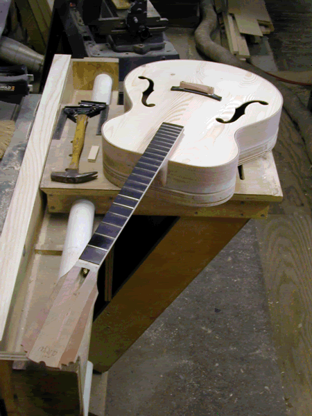 archtop010.gif