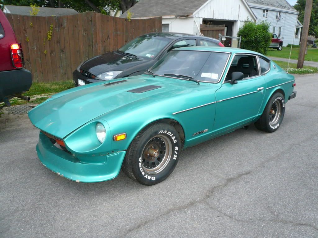 http://i5.photobucket.com/albums/y167/freestyledude/Datsun%20280Z/P1050836.jpg