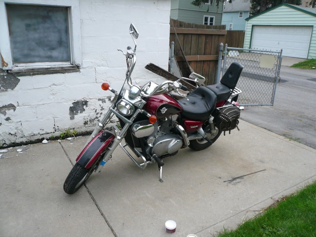 http://i5.photobucket.com/albums/y167/freestyledude/Vulcan/Bike1.jpg