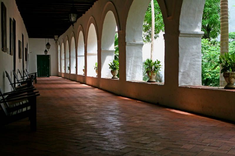 IMAGE: http://i5.photobucket.com/albums/y168/alcorjr2gmail/IMG_4459Medium.jpg