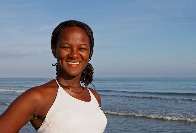 IMAGE: http://i5.photobucket.com/albums/y168/alcorjr2gmail/IMG_4975medium.jpg