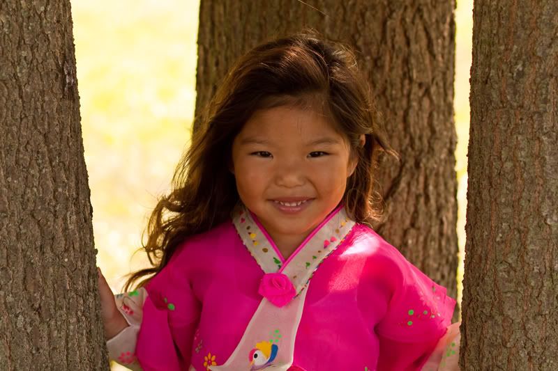 IMAGE: http://i5.photobucket.com/albums/y169/UNOZ1/Photography/3666sm.jpg