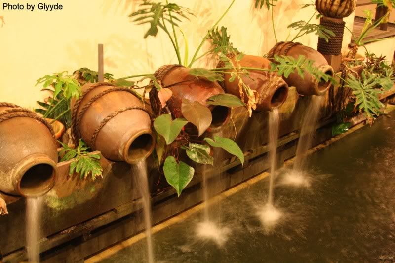 IMAGE: http://i5.photobucket.com/albums/y170/Glyyde/IMG_0549.jpg