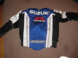 http://i5.photobucket.com/albums/y170/angryhero46/IMG_0766.jpg