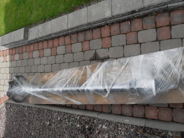 0b758295.jpg