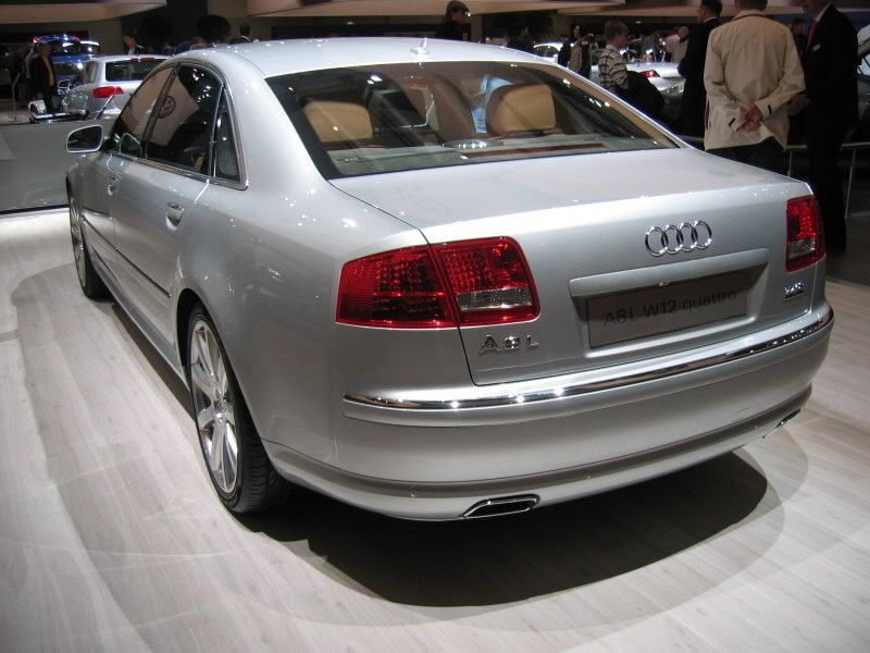 AudiA8W122.jpg