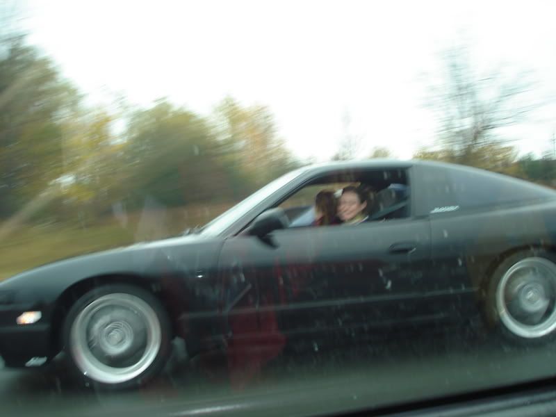 http://i5.photobucket.com/albums/y172/mr_240sx/89%20nissan%20240sx/Dsc00451.jpg