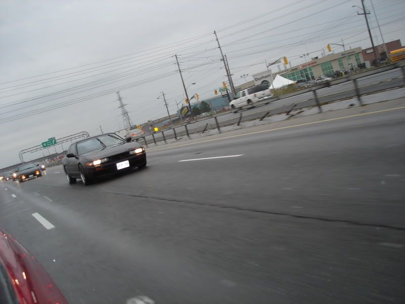 http://i5.photobucket.com/albums/y172/mr_240sx/89%20nissan%20240sx/Dsc00460.jpg