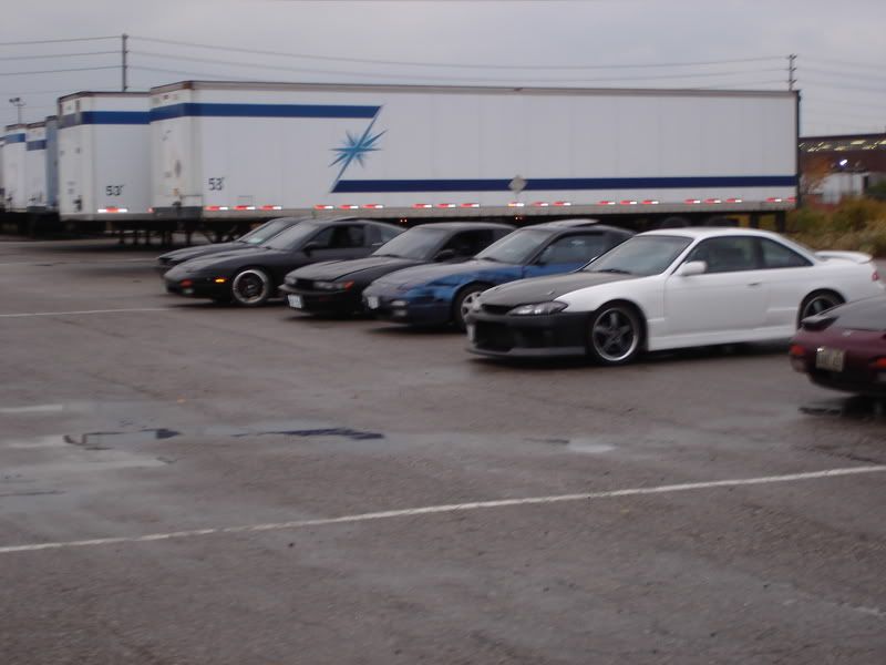 http://i5.photobucket.com/albums/y172/mr_240sx/89%20nissan%20240sx/Dsc00467.jpg