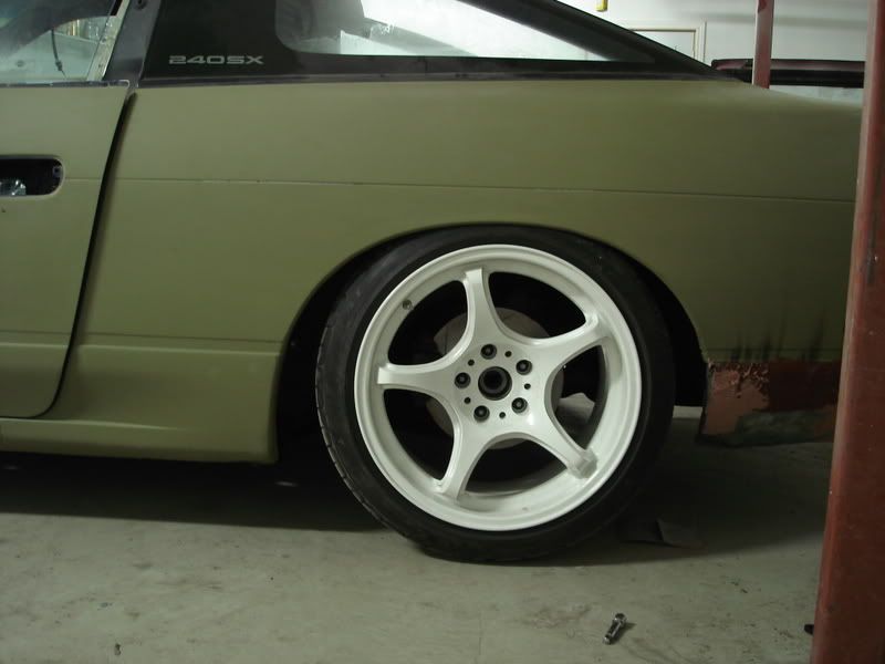 http://i5.photobucket.com/albums/y172/mr_240sx/project%20x/DSC00972.jpg