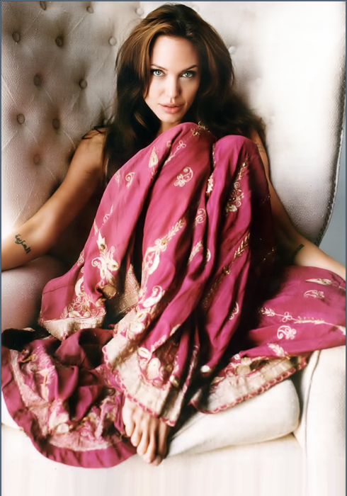 photo angie_chair00_zpsbfb43fcd.png