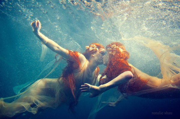 photo redheads_underwater1BYkehleyr_icons_zps7b59b719.png