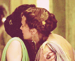 photo tumblr_mcqt9rXN2i1qigp27o1_250_zps50fbe85e.gif