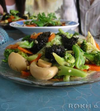 Nyonya Loh Hon Chai (Fried Mixed Vegetables)