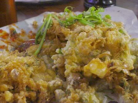 Or Chien (fried oyster with eggs)