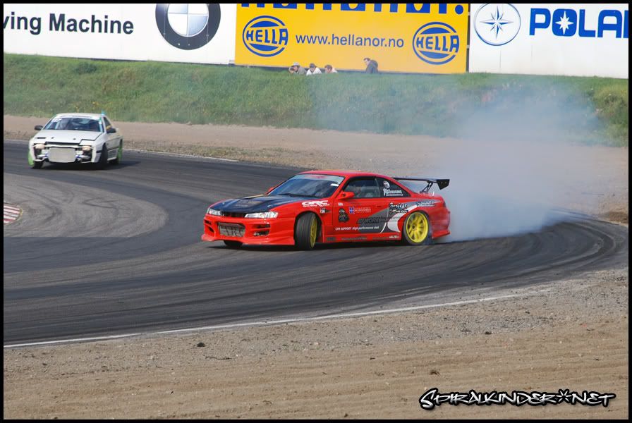http://i5.photobucket.com/albums/y176/lagunabmw/Bil%20och%20Motor/Gatebil%20Rudskogen%20090912/DSC_5342.jpg