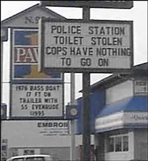 toiletstolen0nz.jpg