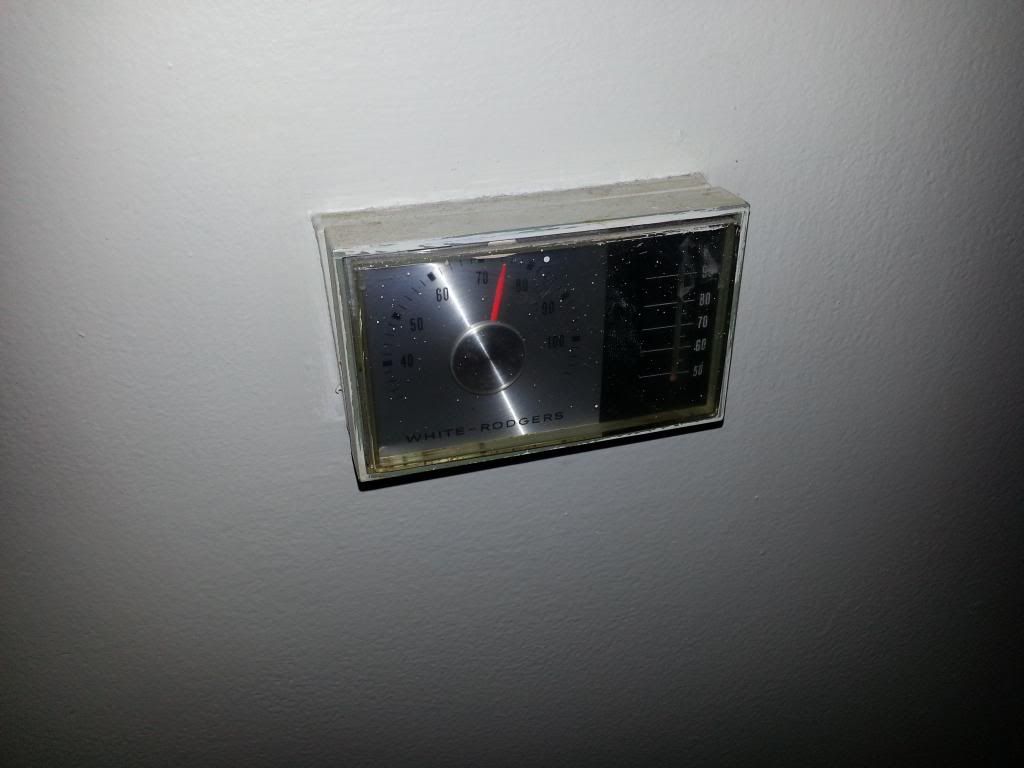 http://i5.photobucket.com/albums/y179/akarandomhero4/20130424_185448.jpg