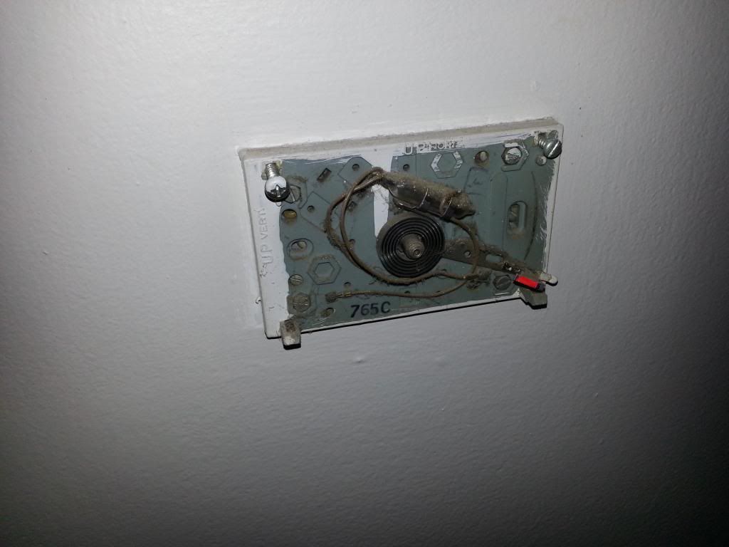 http://i5.photobucket.com/albums/y179/akarandomhero4/20130424_185505.jpg