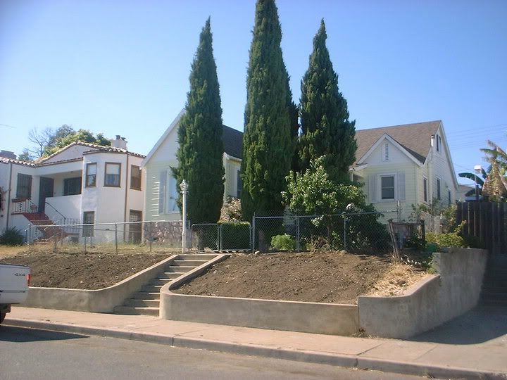 sloped front yard landscaping pictures. sloped front yard landscaping