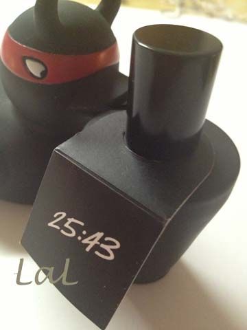 lush 25 43 perfume