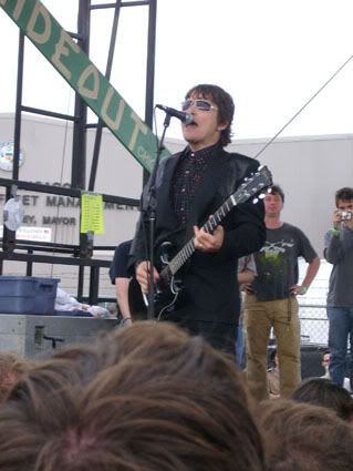 Photobucket - Video and Image Hosting