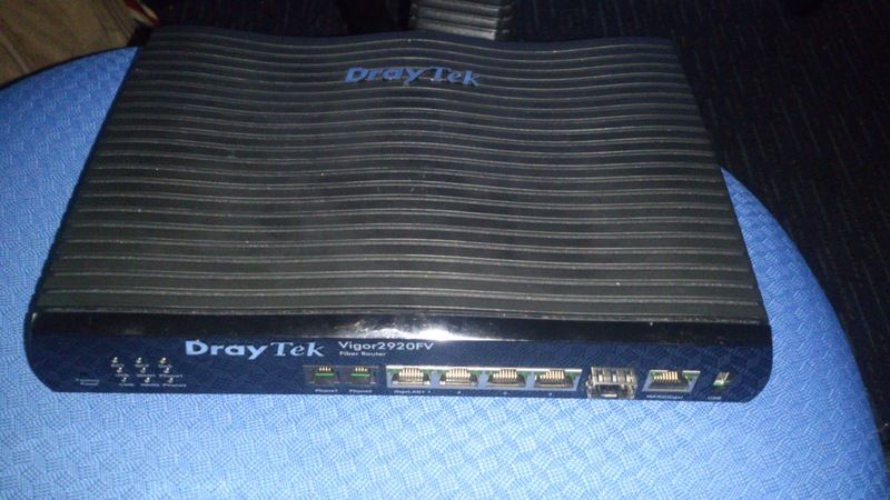 Bán Router Draytek Vigor 2920FV