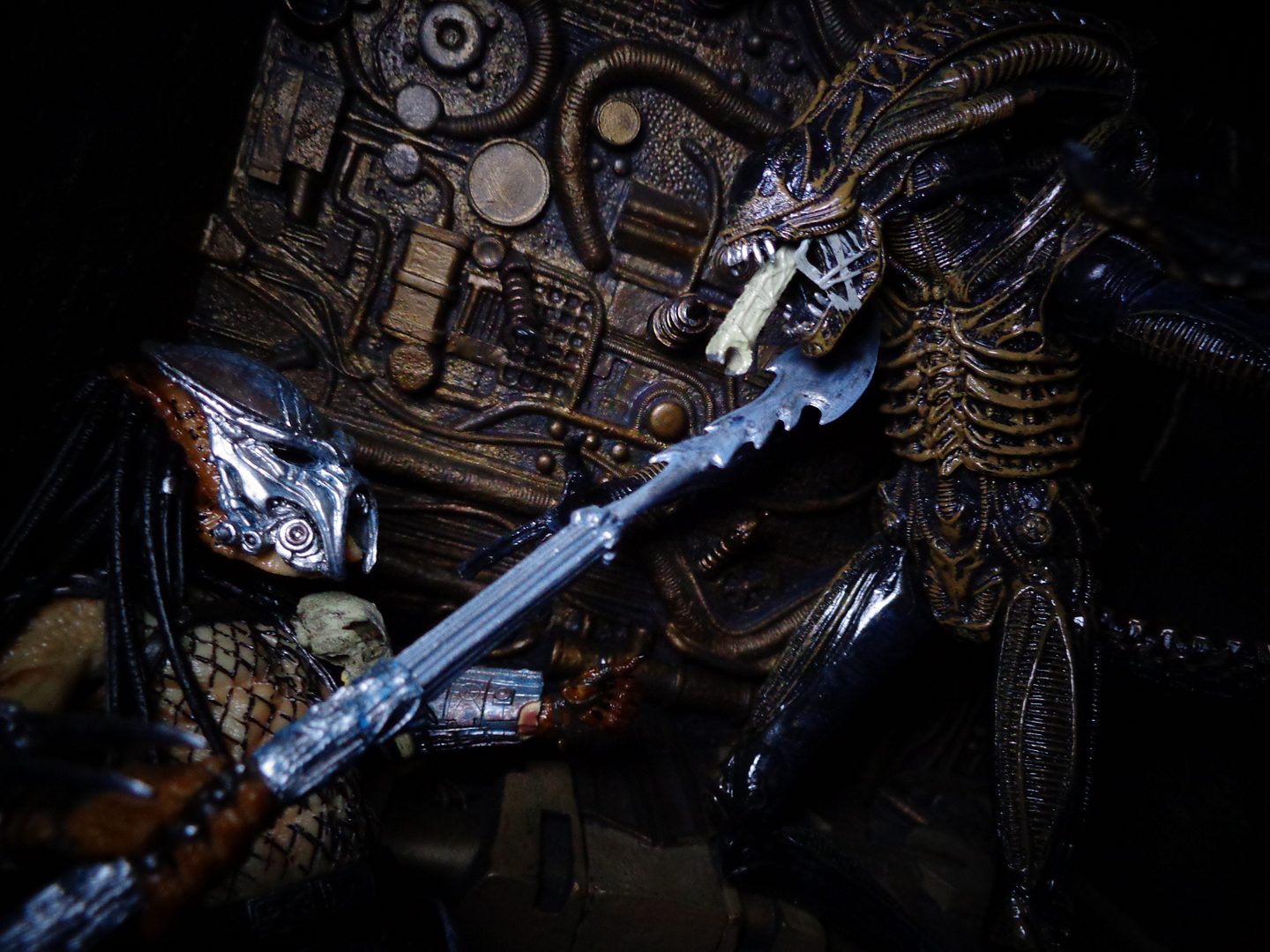Ahab-VsAlien02.png