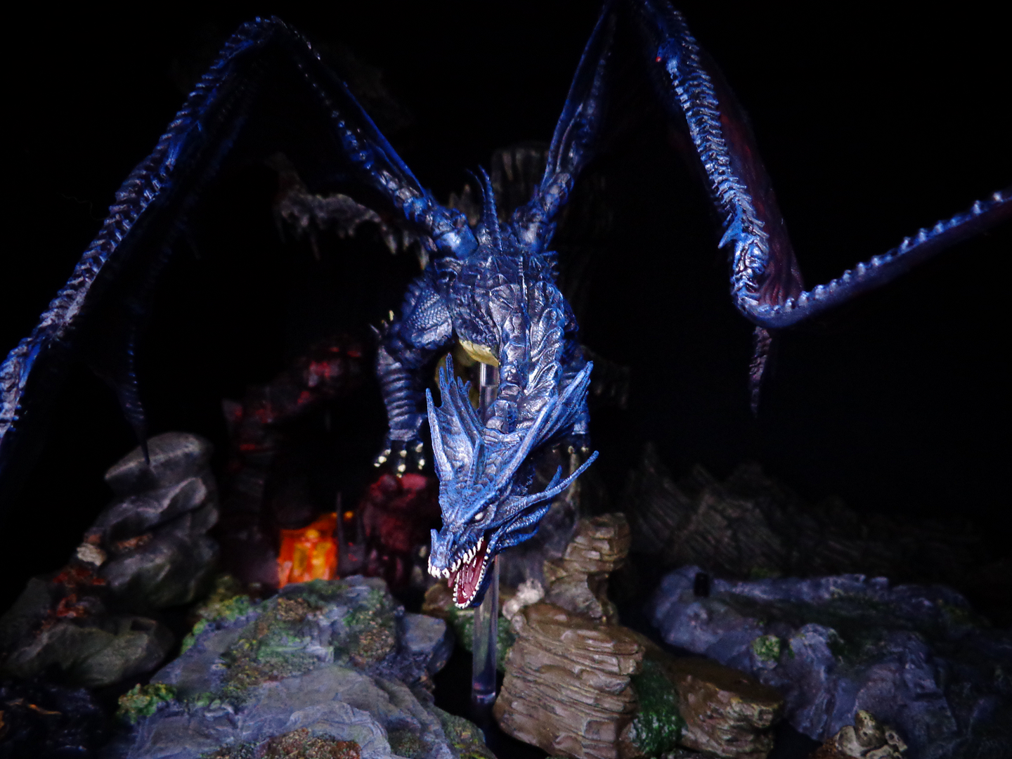 Bahamut-Hover.png