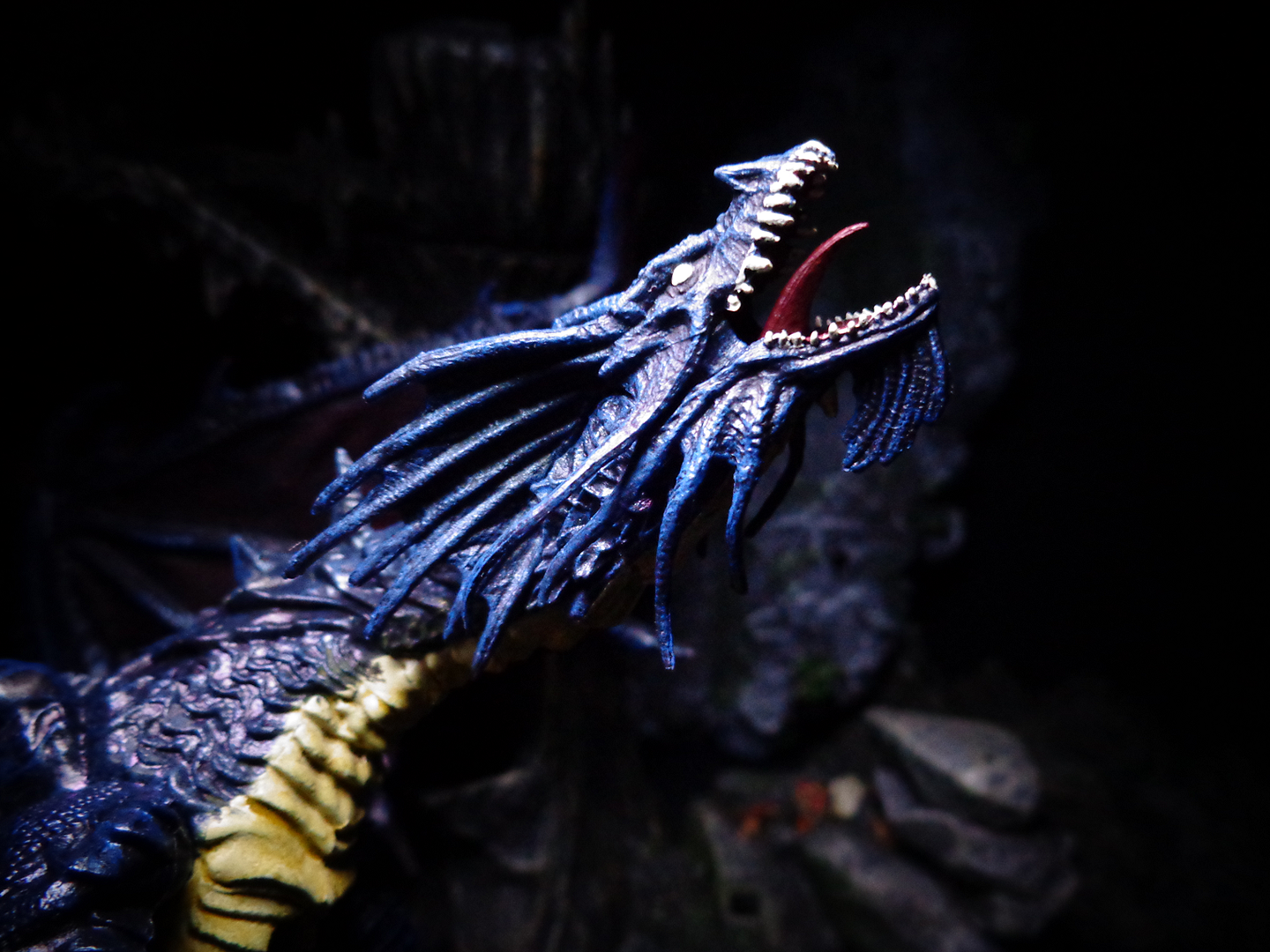 Bahamut-Rises.png